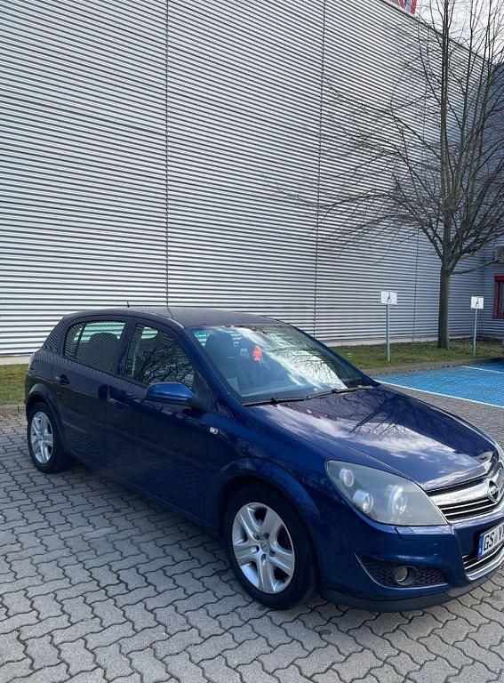 Gebraucht Opel Astra 116 PS (85 kW) 2009 Blau Limousine