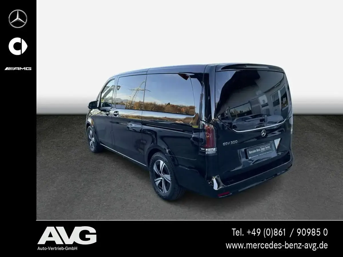 Gebraucht Mercedes EQV300 150 kW (204 PS) 2025 Obsidianschwarz Kombi