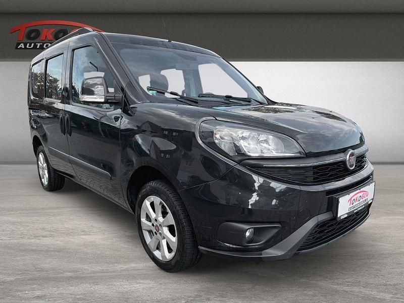 Gebraucht Fiat Doblò Lounge 120 PS (88 kW) 2019 Schwarz Van / Kleinbus
