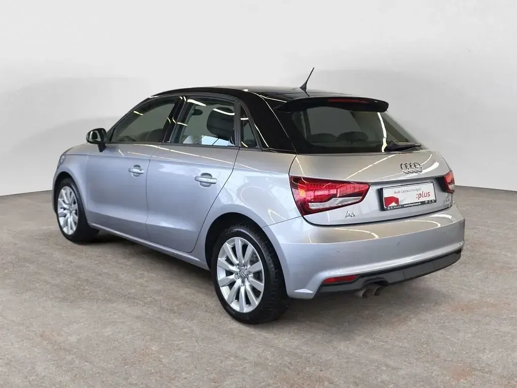 Gebraucht Audi A1 Sportback Sport 125 PS (91 kW) 2015 Silber Kleinwagen