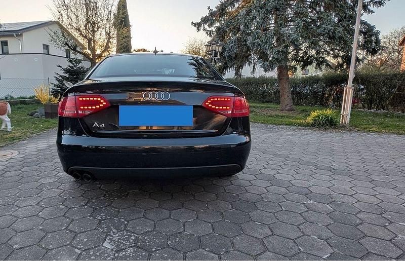 Gebraucht Audi A4 S-Line 170 PS (125 kW) 2011 Schwarz Limousine