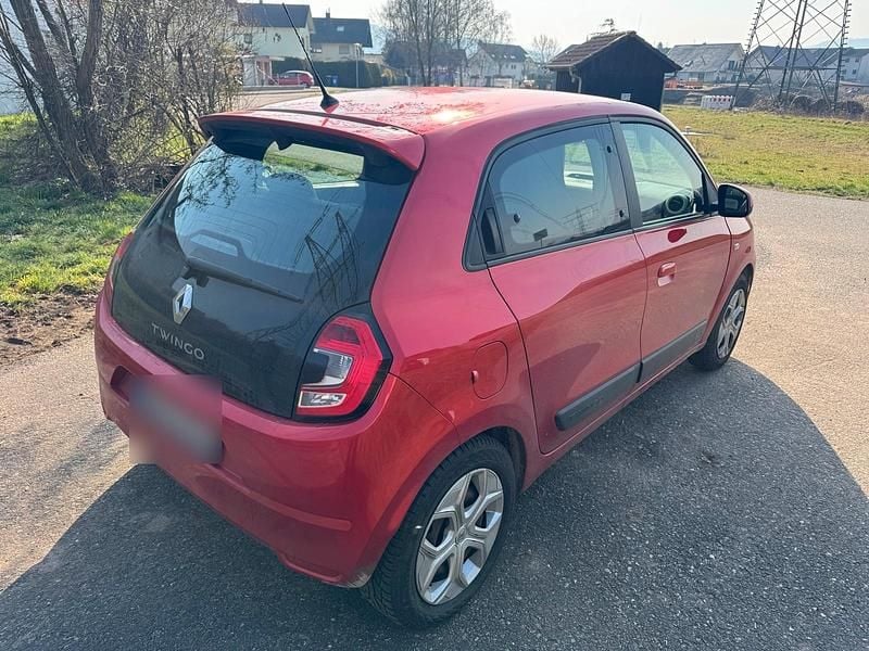 Gebraucht Renault Twingo LIMITED 65 PS (47 kW) 2021 Rot Kleinwagen