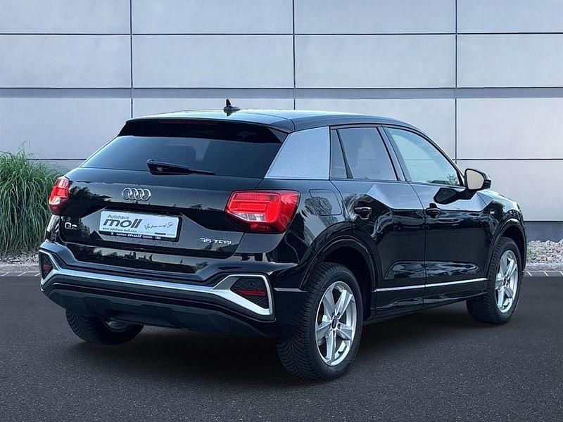 Gebraucht Audi Q2 S-Line 150 PS (110 kW) 2024 Schwarz SUV