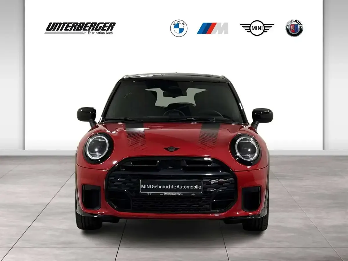 Gebraucht Mini John Cooper Works 204 PS (150 kW) 2025 Chili red ii Kleinwagen