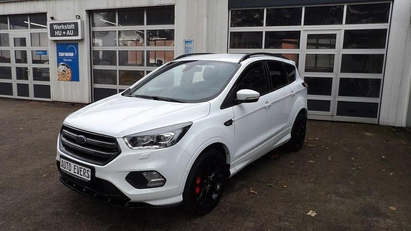 Frozen white Gebraucht 2018 Ford Kuga ST-Line SUV | 17.490 € (Etwas zu teuer) - Bild 1/4