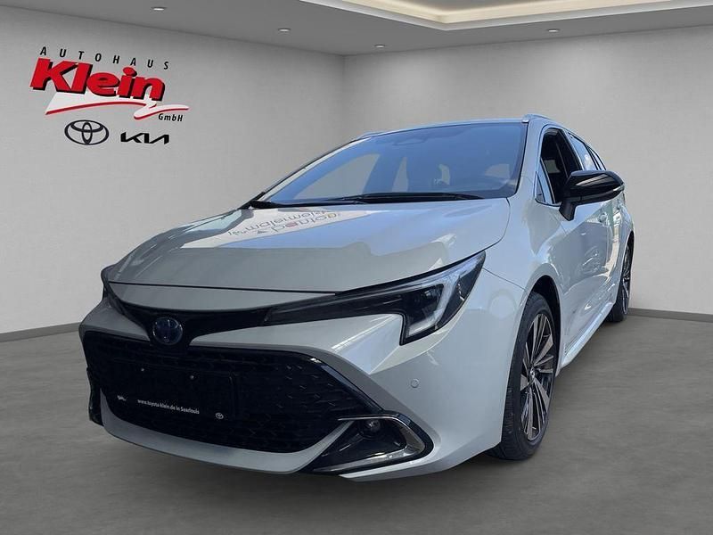 Neu Toyota Corolla 141 PS (103 kW) 2025 Grau Kombi