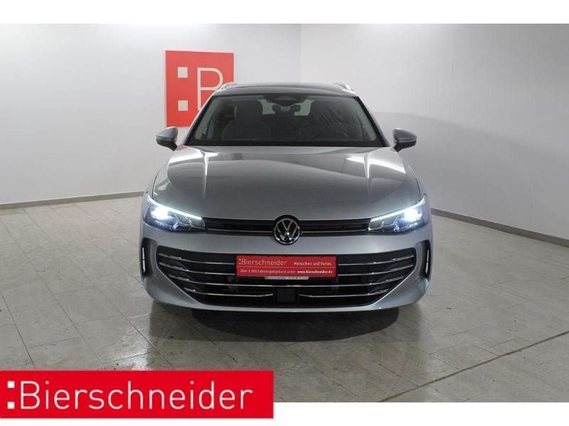 Gebraucht VW Passat Business 150 PS (110 kW) 2024 Silber Kombi