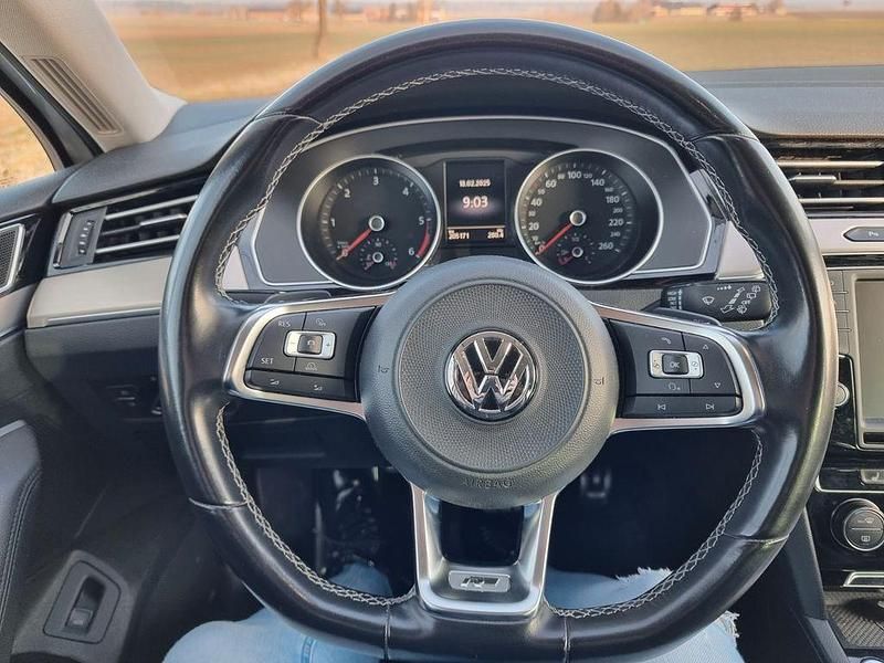 Gebraucht VW Passat R-line 239 PS (175 kW) 2015 Weiß Kombi