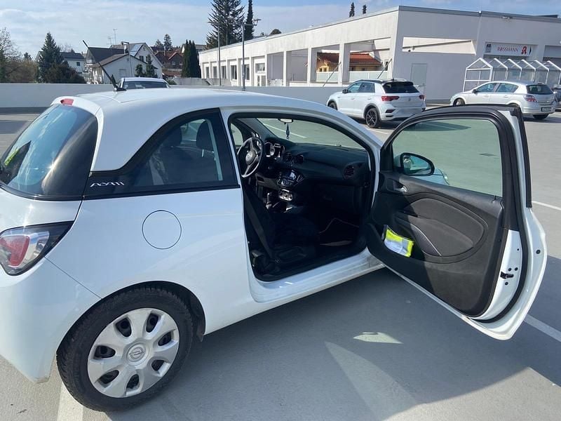 Gebraucht Opel Adam 69 PS (50 kW) 2013 Weiß Kleinwagen