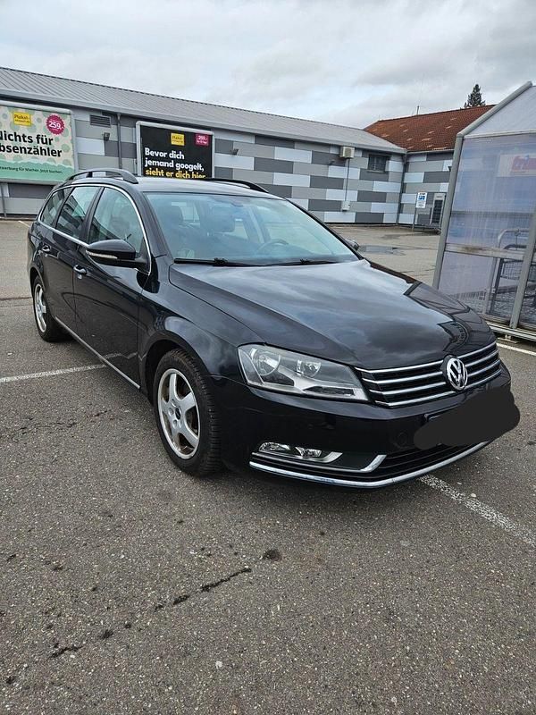 Gebraucht VW Passat Highline 160 PS (117 kW) 2011 Schwarz Kombi