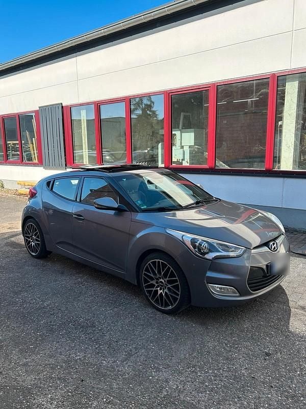 Gebraucht Hyundai Veloster 140 PS (102 kW) 2012 Grau Kleinwagen