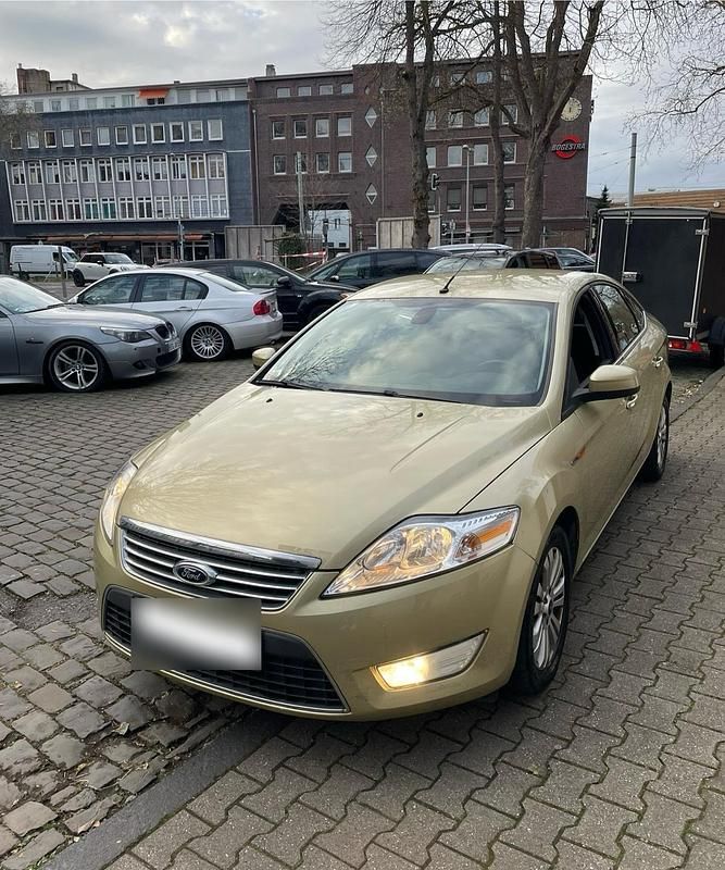 Gebraucht Ford Mondeo 143 PS (105 kW) 2007 Limousine