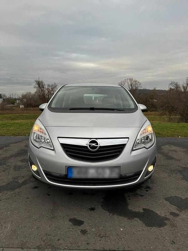 Gebraucht Opel Meriva 101 PS (74 kW) 2010 Grau Van / Kleinbus