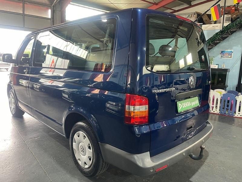 Gebraucht VW T5 136 PS (100 kW) 2006 Blau Van