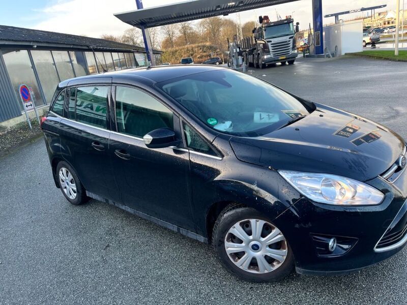Schwarz Gebraucht 2013 Ford Grand C-Max Titanium Van / Kleinbus | 3.200 € (Guter Preis) - Bild 1/4