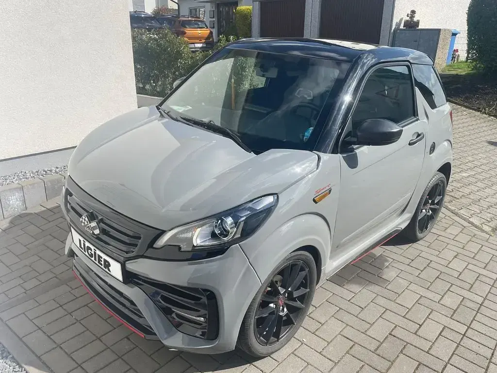 Gebraucht Ligier JS50 2023 Grau Kleinwagen