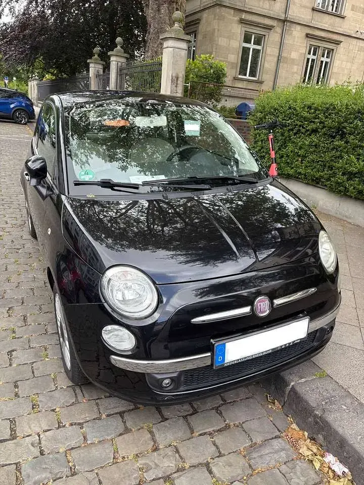 Gebraucht Fiat 500 Lounge 69 PS (50 kW) 2012 Schwarz Limousine