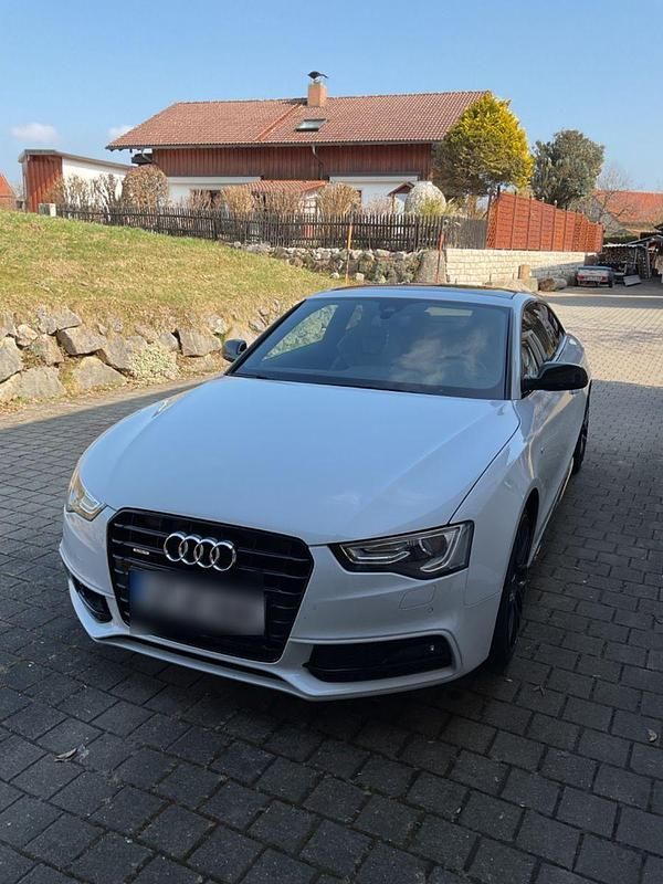 Gebraucht Audi A5 Sport 245 PS (180 kW) 2013 Weiß Coupé