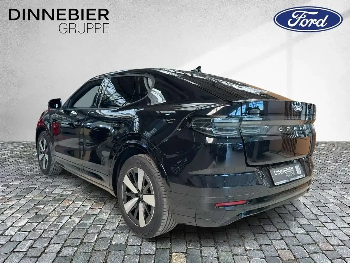 Nowe Ford Capri 210 kW (286 KM) 2026 Czarny SUV