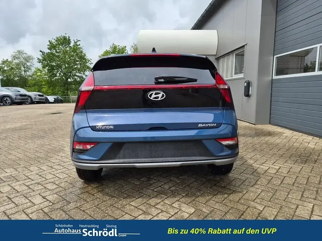 Neu Hyundai Bayon Trend 90 PS (66 kW) 2026 Vibrant blue vibrant blue SUV