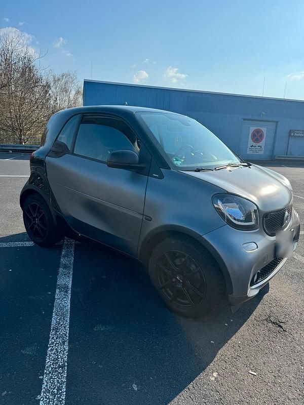Gebraucht Smart ForTwo Coupé 90 PS (66 kW) 2018 Grau Coupé