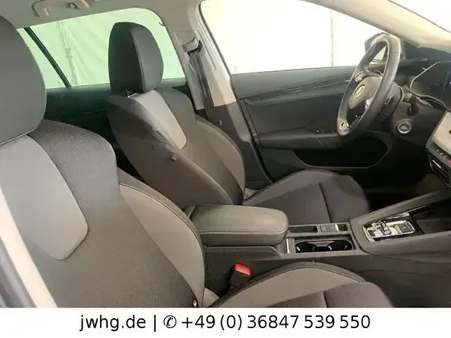Gebraucht Skoda Octavia Ambition 150 PS (110 kW) 2023 Weiß Kombi