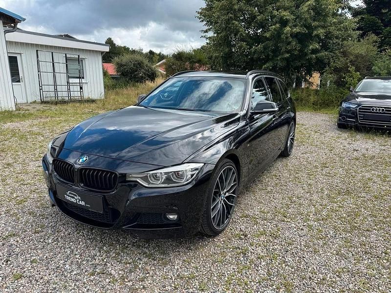 Schwarz Gebraucht 2019 BMW 320 M Sport Kombi | 15.500 € (Superpreis) - Bild 1/4