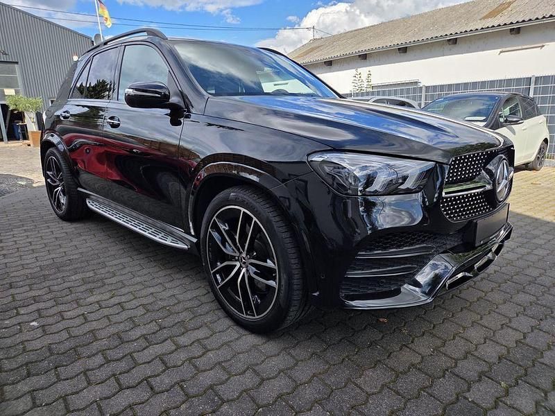 Schwarz Gebraucht 2020 Mercedes GLE580 SUV | 68.800 € (Fairer Preis) - Bild 1/4