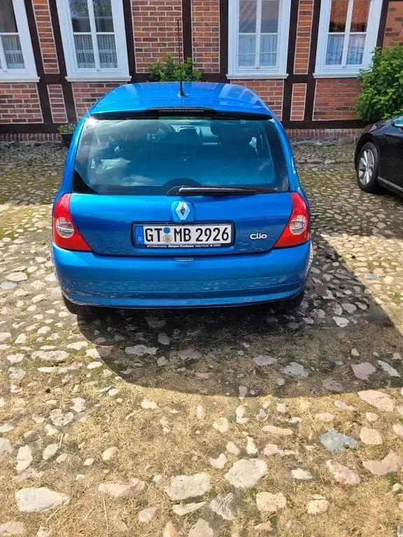 Gebraucht Renault Clio II Authentique 75 PS (55 kW) 2005 Blau Limousine