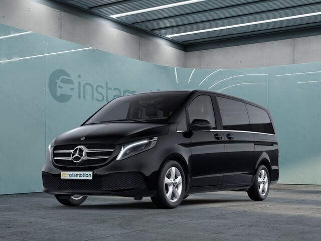 Schwarz Gebraucht 2021 Mercedes V300 Van / Kleinbus | 53.950 € (Etwas zu teuer) - Bild 1/2