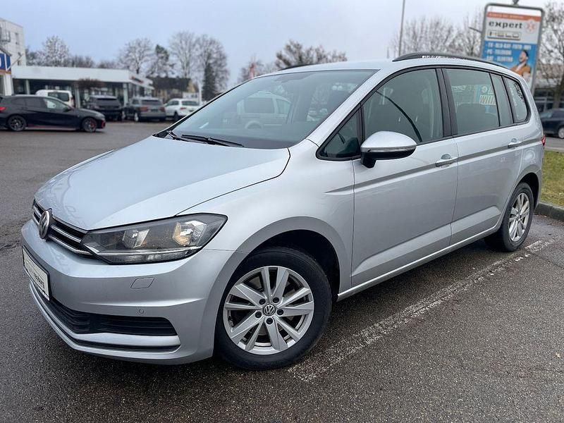 Silber Gebraucht 2020 VW Touran Comfortline Van / Kleinbus | 17.490 € (Guter Preis) - Bild 1/4