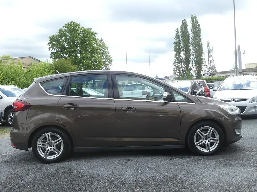 Gebraucht Ford C-MAX Titanium 125 PS (91 kW) 2015 Braun Van / Kleinbus