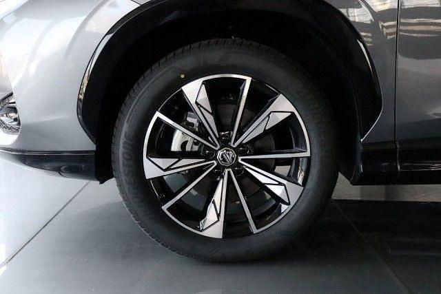Neu MG HS Luxury 170 PS (125 kW) 2025 Grau SUV