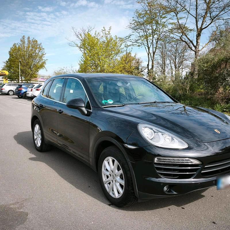 Gebraucht Porsche Cayenne 245 PS (180 kW) 2011 Schwarz SUV