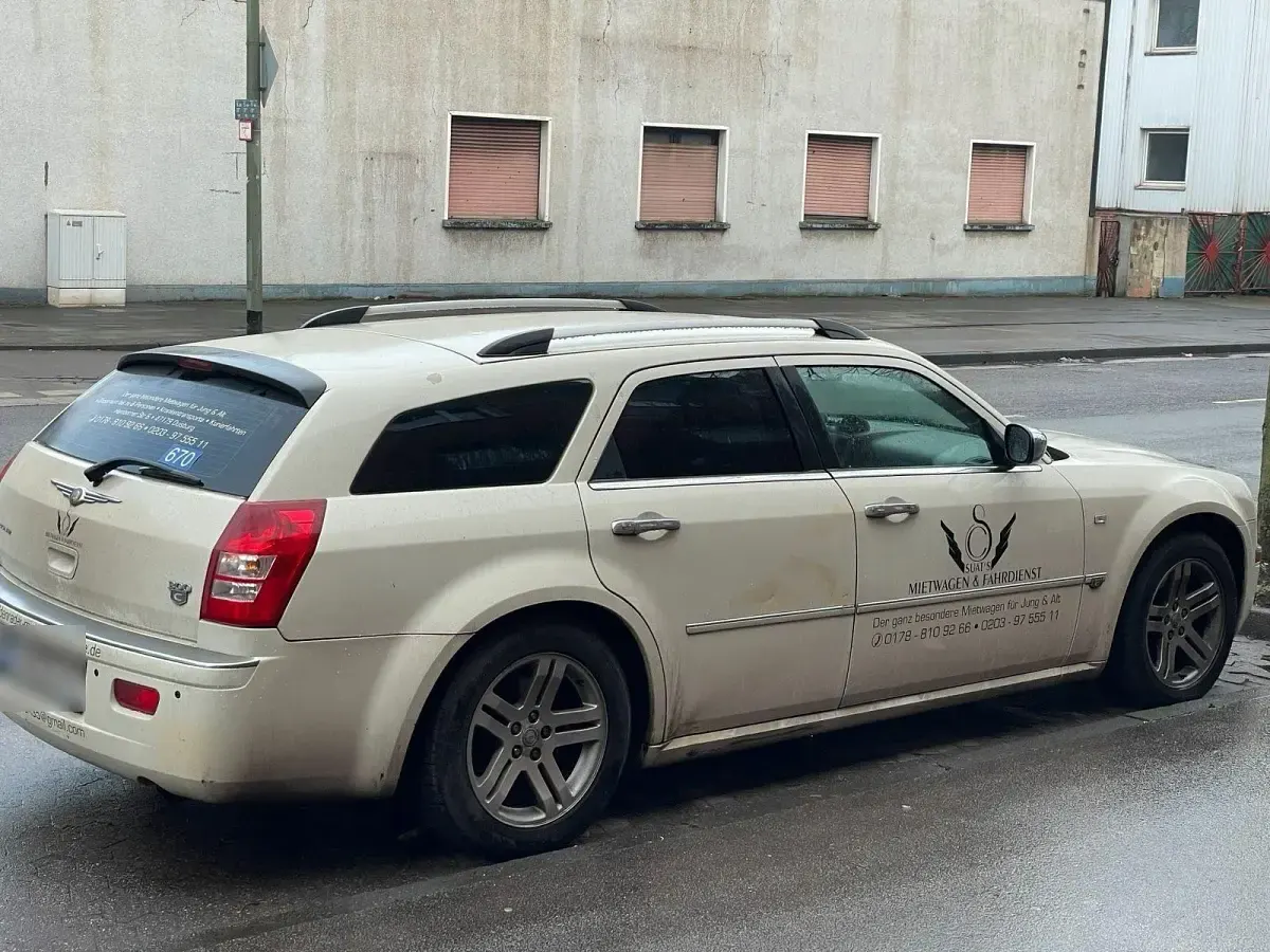 Gebraucht Chrysler 300C Touring 193 PS (141 kW) 2005 Beige Kombi