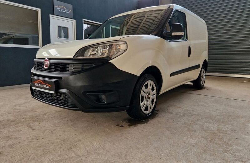 Gebraucht Fiat Doblò 75 PS (55 kW) 2016 Weiß Van / Kleinbus