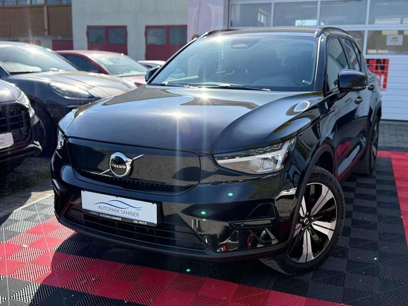 Second-hand Volvo XC40 Plus 300 kW (408 CP) 2023 Negru SUV