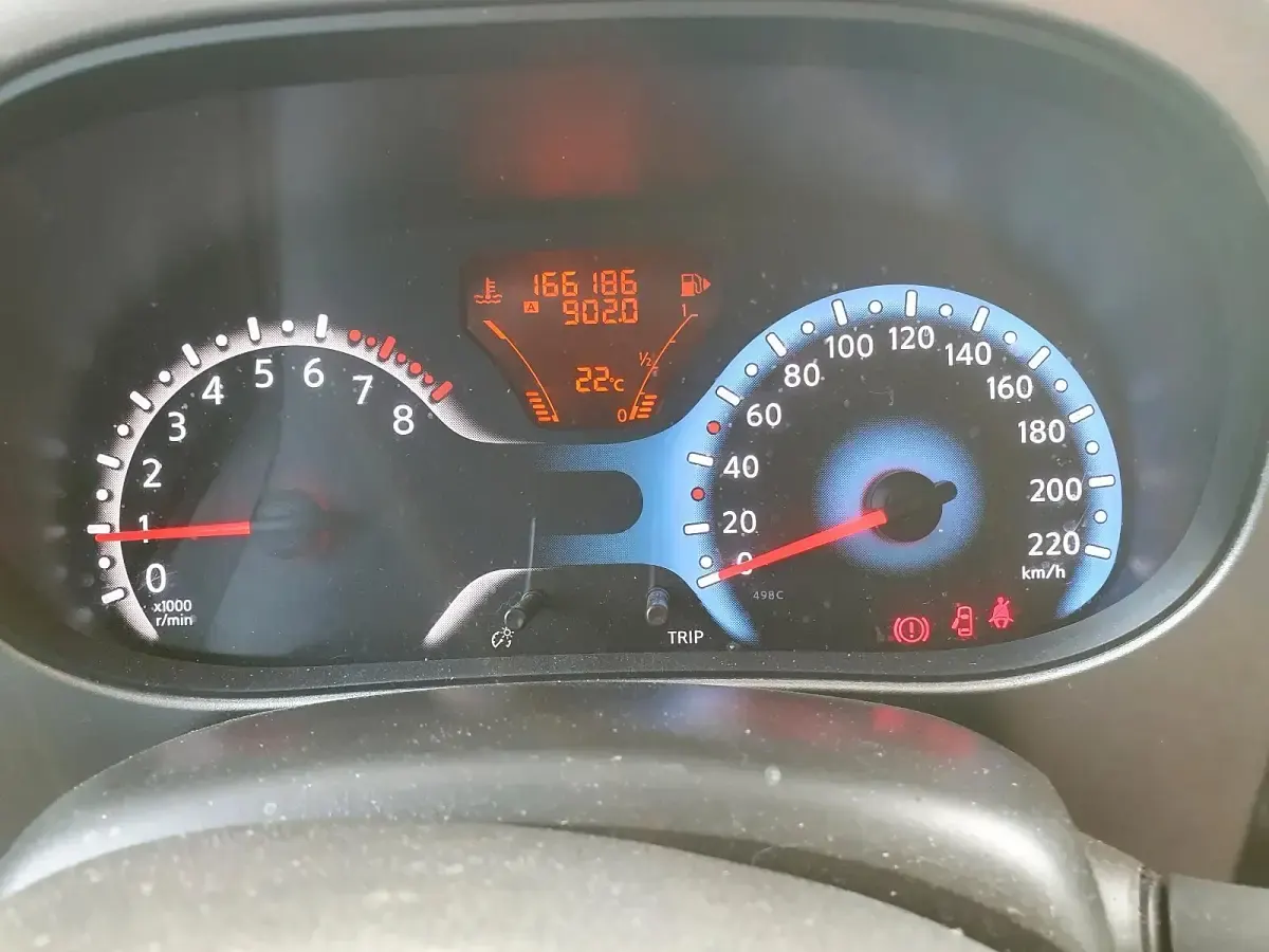 Gebraucht Nissan Cube 80 PS (58 kW) 2010 Andere farben Kombi