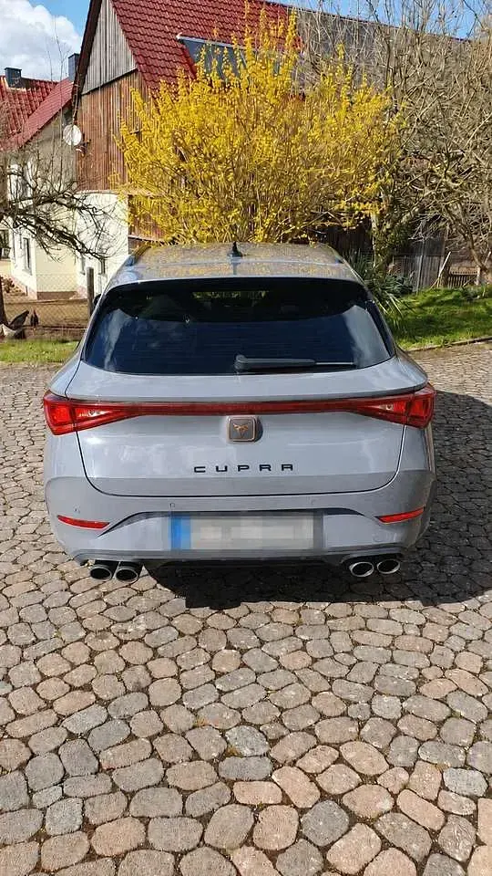Gebraucht Cupra Leon VZ 310 PS (228 kW) 2023 Grau Kombi