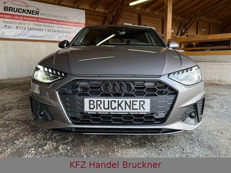 Gebraucht Audi A4 S-Line 204 PS (150 kW) 2022 Grau Kombi