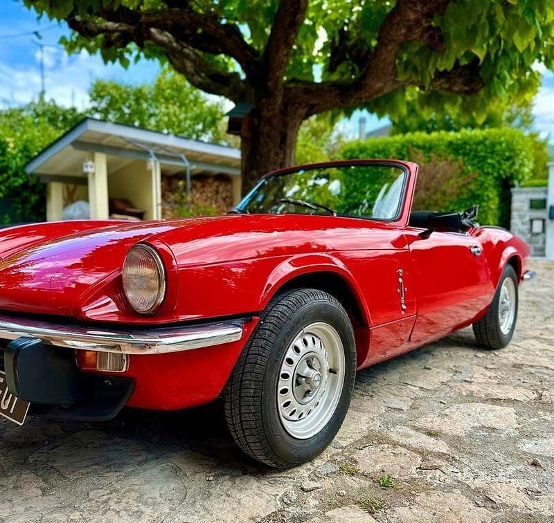 Rot Gebraucht 1972 Triumph Spitfire Cabrio | 14.000 € - Bild 1/4