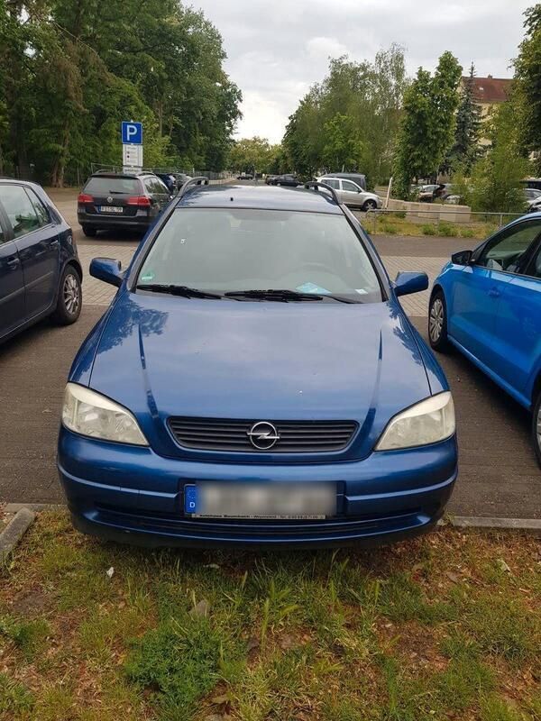 Blau Gebraucht 2002 Opel Astra Kombi | 1.055 € (Fairer Preis) - Bild 1/4