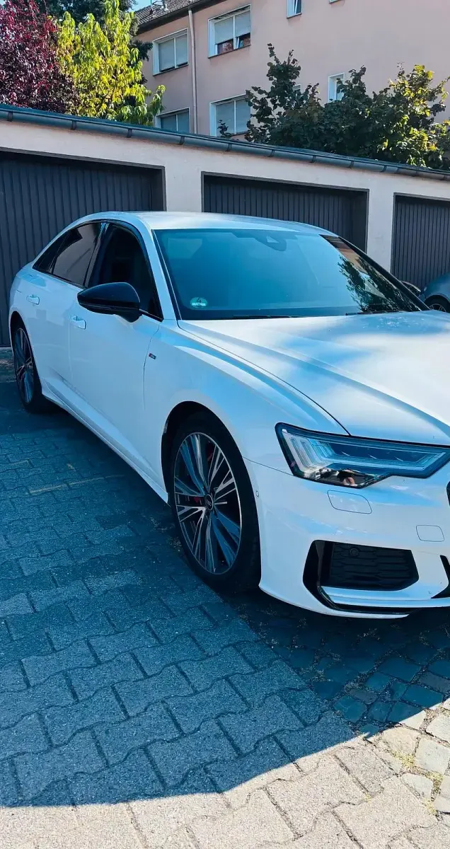 Gebraucht Audi A6 S-line plus 367 PS (269 kW) 2021 Weiß Limousine