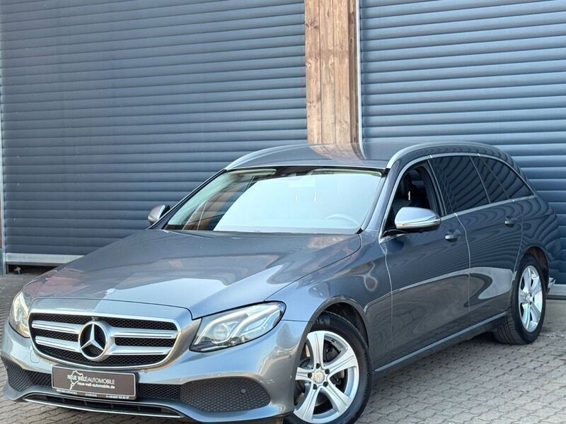 Grau Gebraucht 2017 Mercedes E220 Kombi | 15.999 € (Fairer Preis) - Bild 1/4