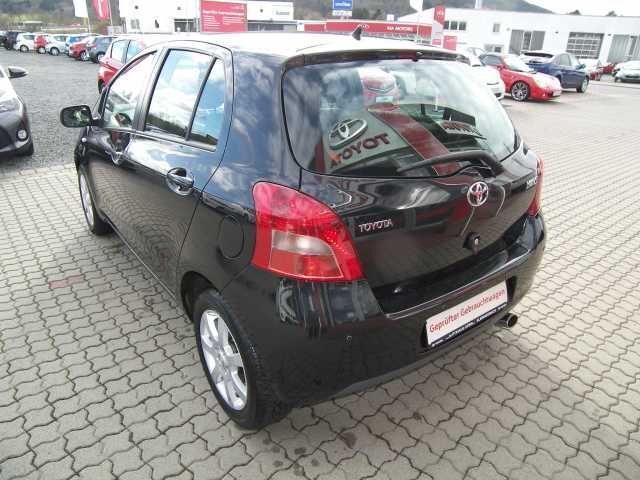 Gebraucht Toyota Yaris Team 87 PS (63 kW) 2008 Schwarz metallic Kleinwagen