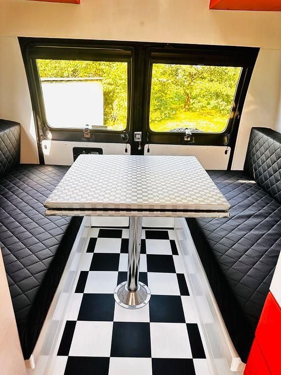 Gebraucht Dodge Ram 170 PS (125 kW) 1988 Schwarz Pickup