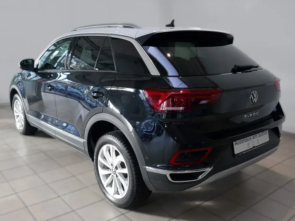 Gebraucht VW T-Roc Style 150 PS (110 kW) 2024 Deep black perleffekt/pure wh SUV