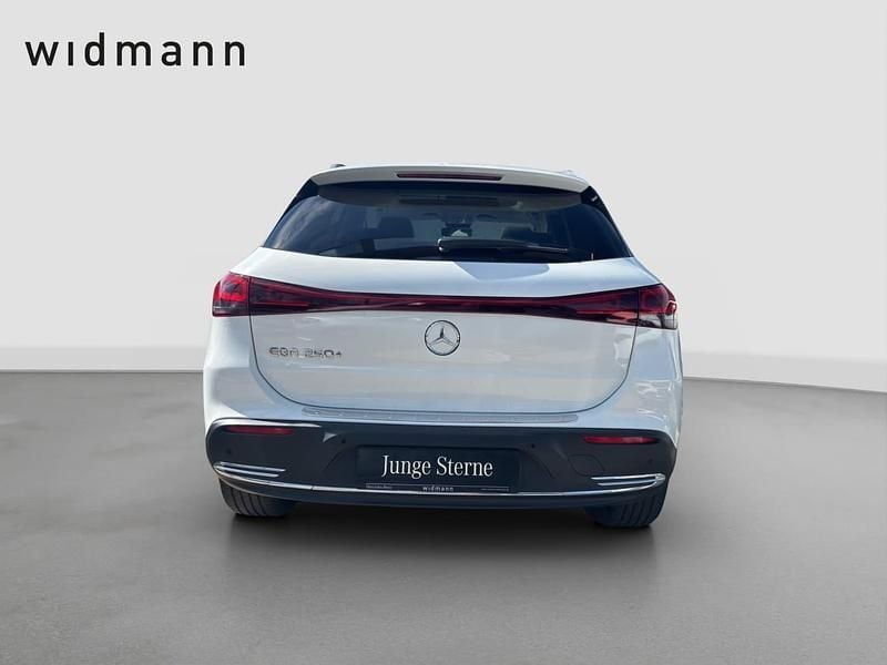 Gebraucht Mercedes EQA250+ Progressive 139 kW (190 PS) 2023 Unilack polarweiss SUV
