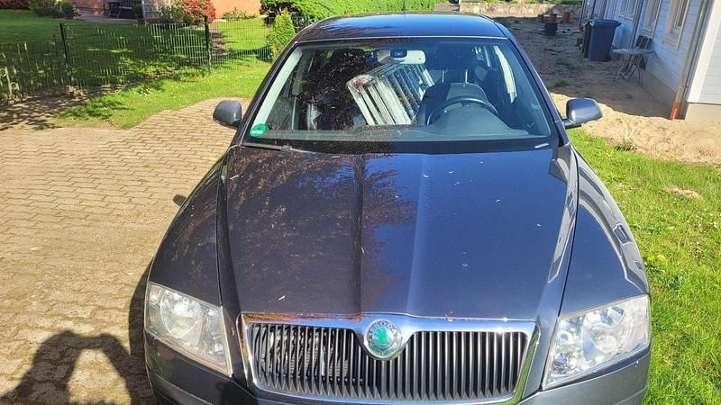 Silber Gebraucht 2006 Skoda Octavia Kombi | 2.500 € (Guter Preis) - Bild 1/4