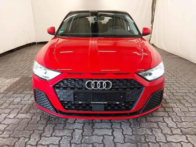 Gebraucht Audi A1 116 PS (85 kW) 2019 Misanorot SUV